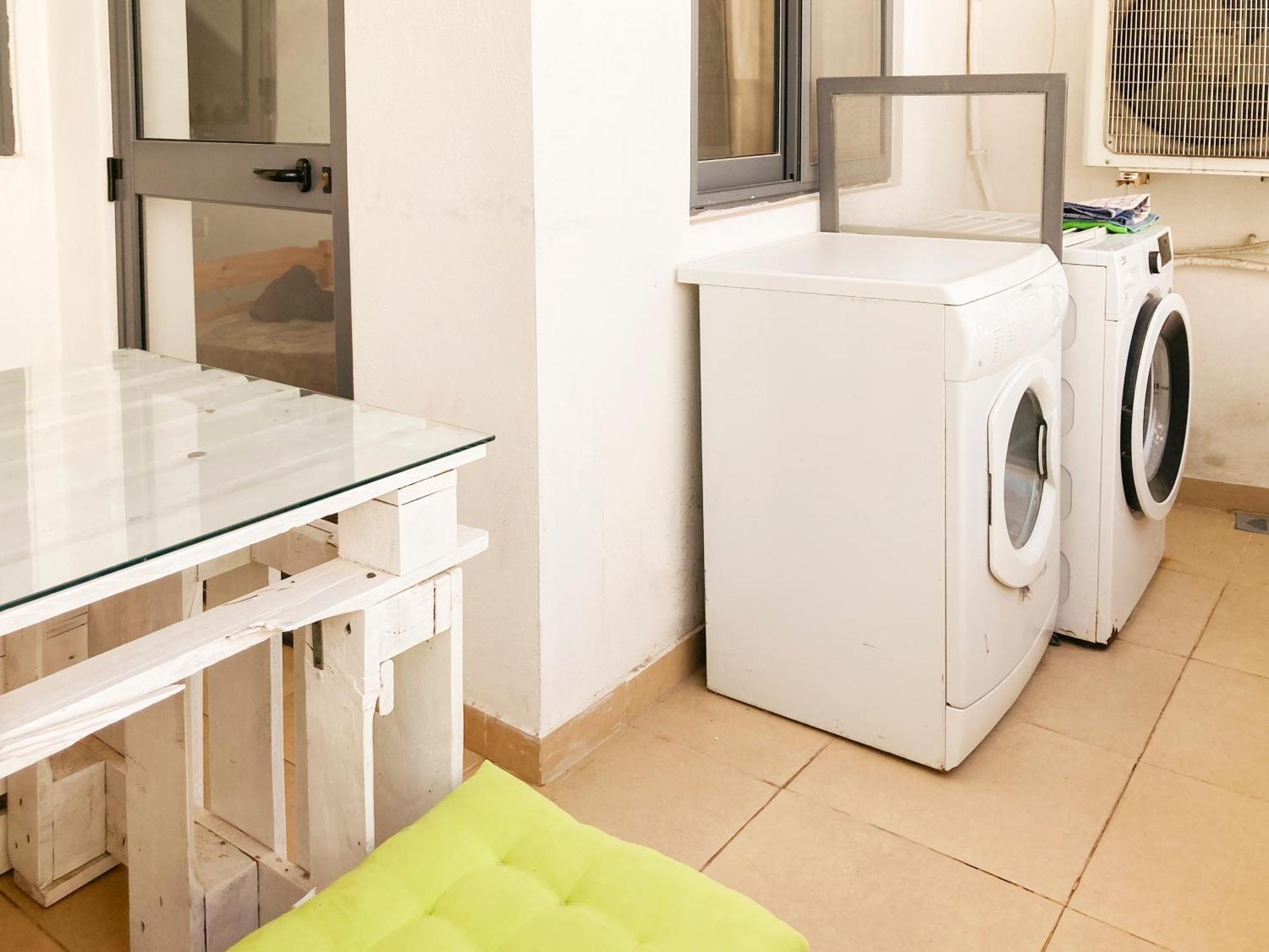 Xl Central Home - Sleeps 10 People Pieta Ngoại thất bức ảnh