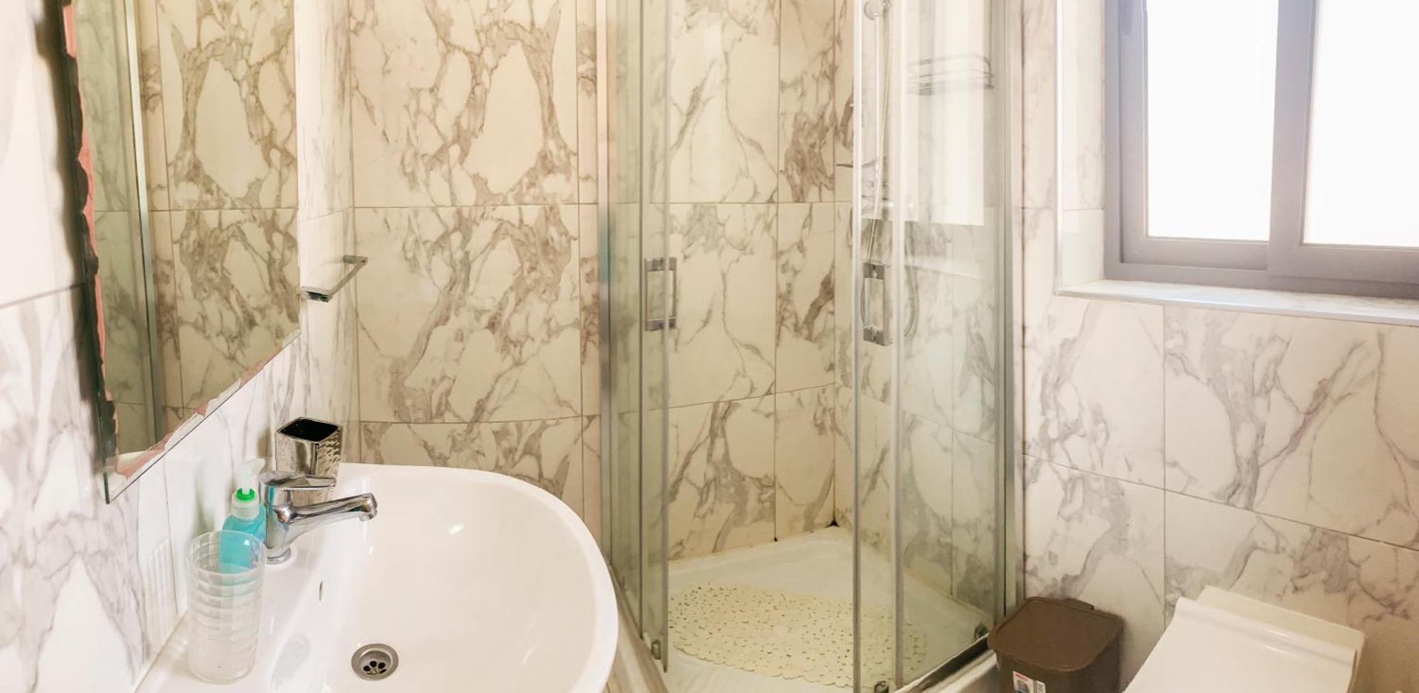 Xl Central Home - Sleeps 10 People Pieta Ngoại thất bức ảnh