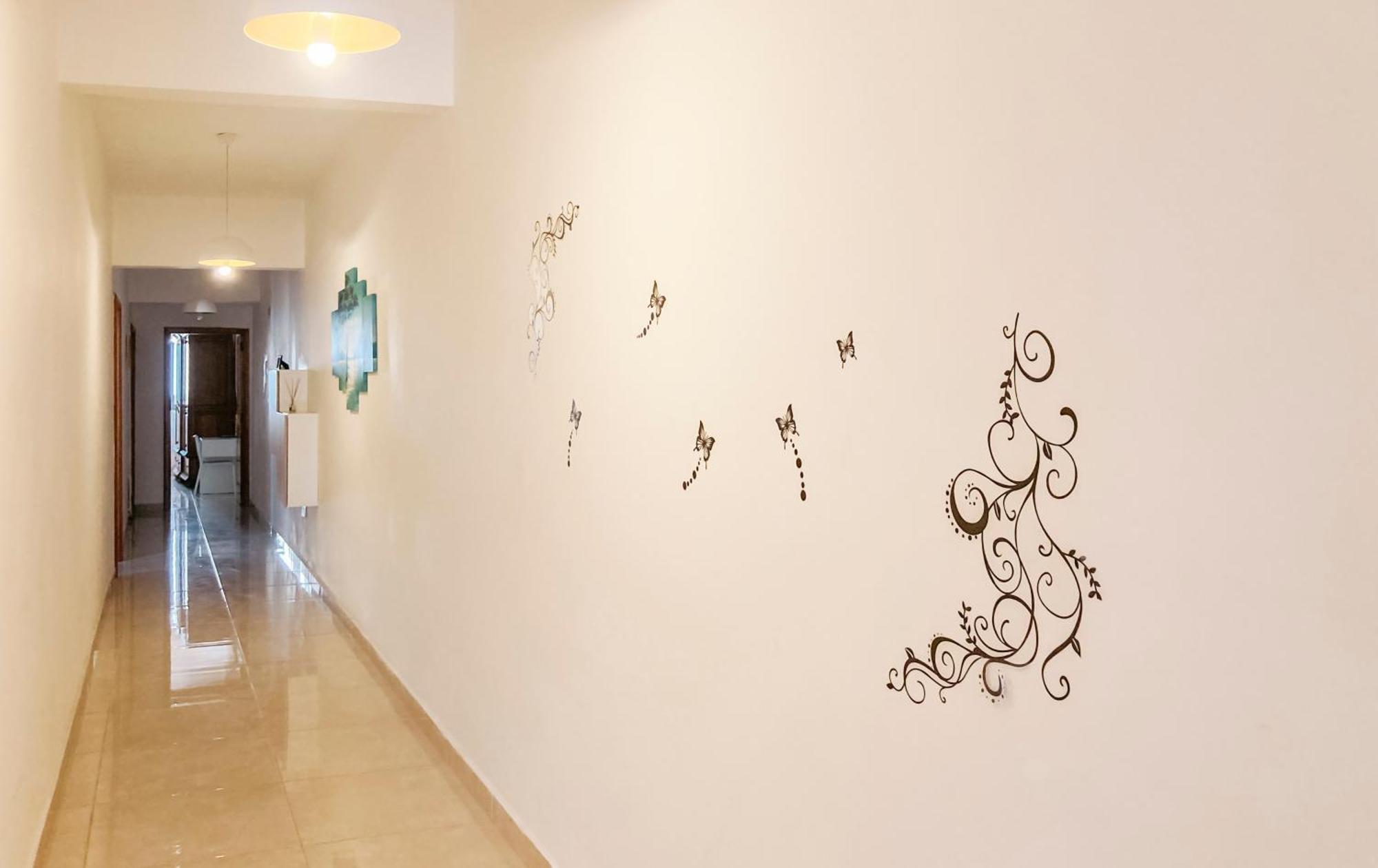 Xl Central Home - Sleeps 10 People Pieta Ngoại thất bức ảnh